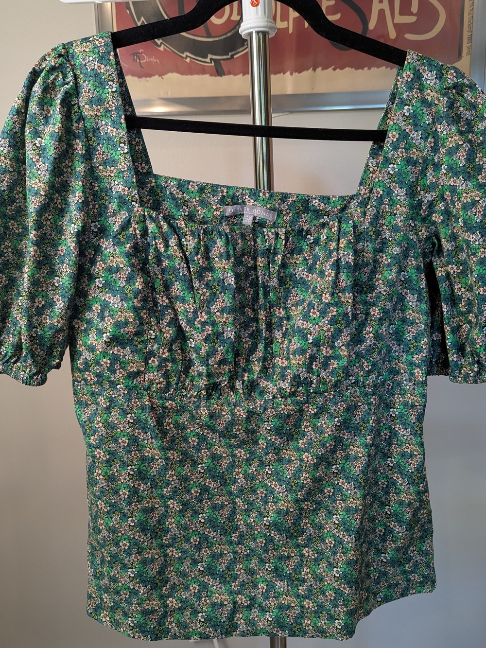 $20 Oliver Bonas Women's Size 8 Green Micro Ditsy Floral Puff Sleeve Blouse EUC